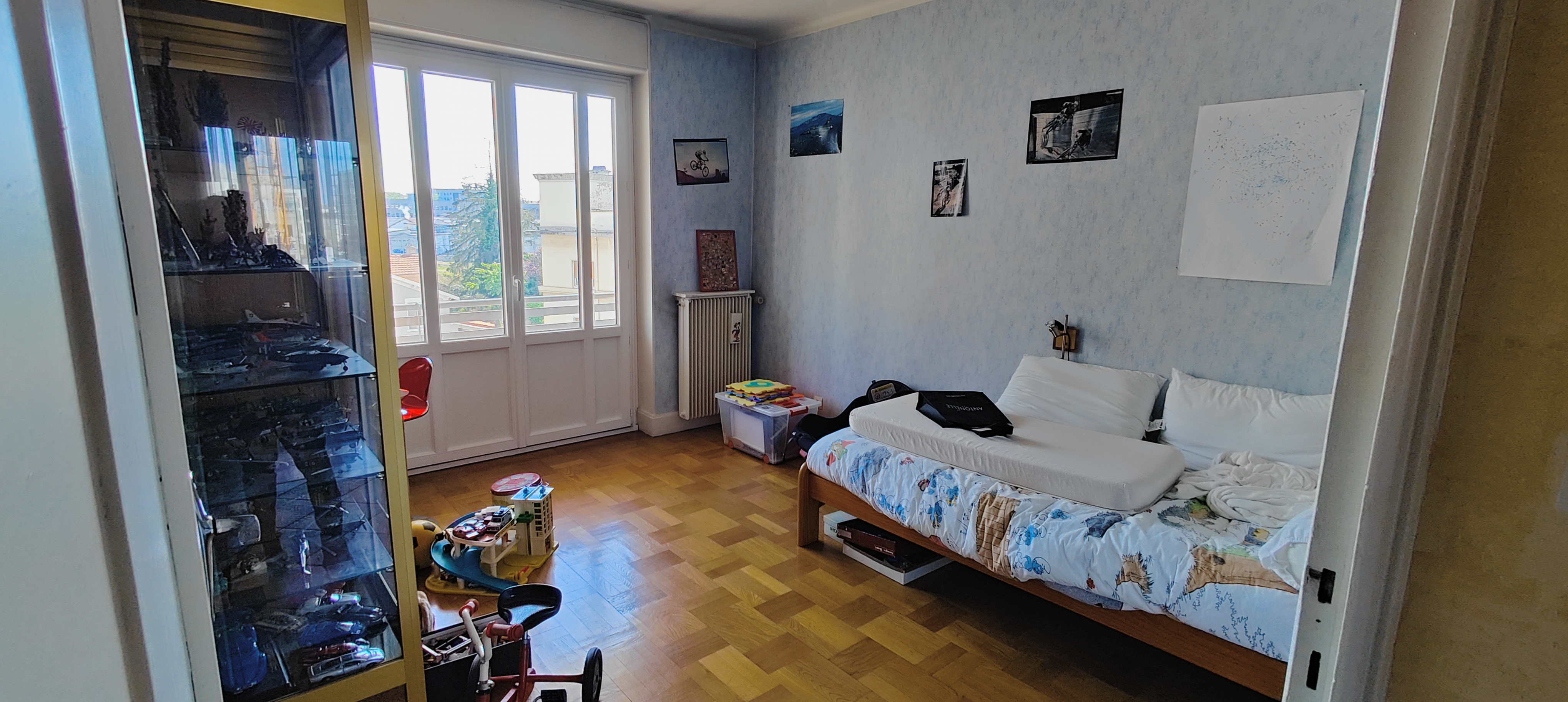 Grand 4 pièces  de 130 m2 vue Dégagée 