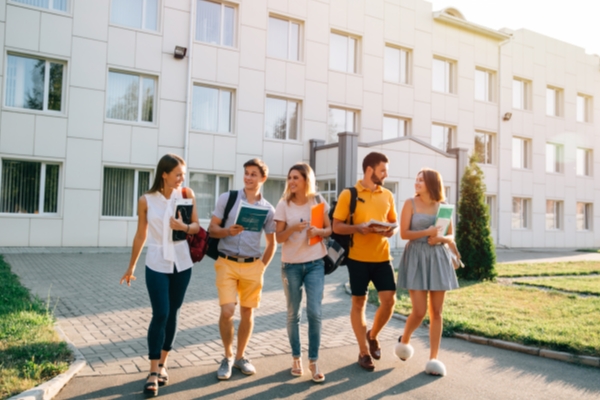 Pourquoi investir dans un logement étudiant à Lyon ? Nos conseils d’experts