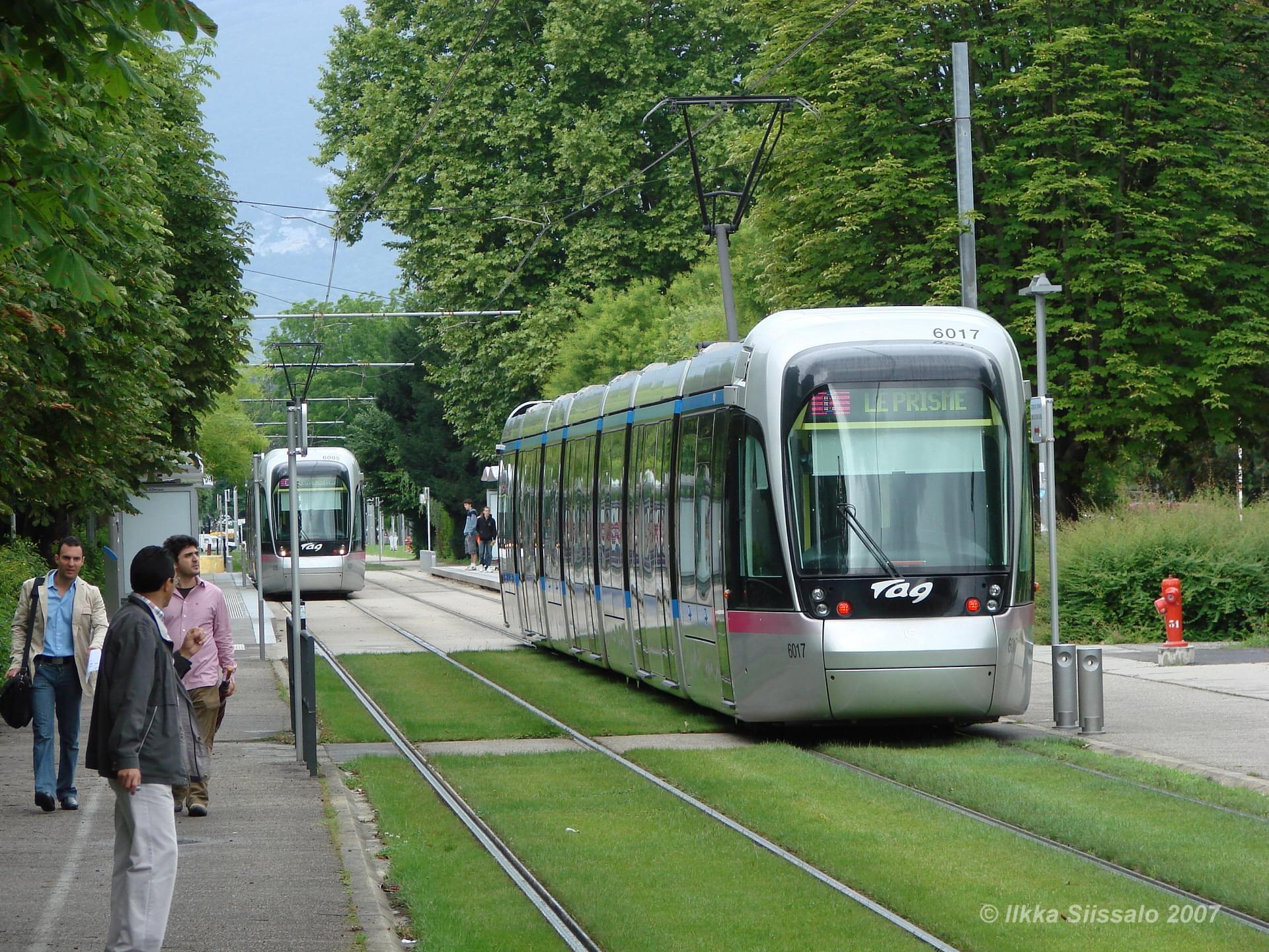 Résidence à Grenoble Plein centre de Grenoble, Proche transports en commun, Idéal campus et facultés, ,