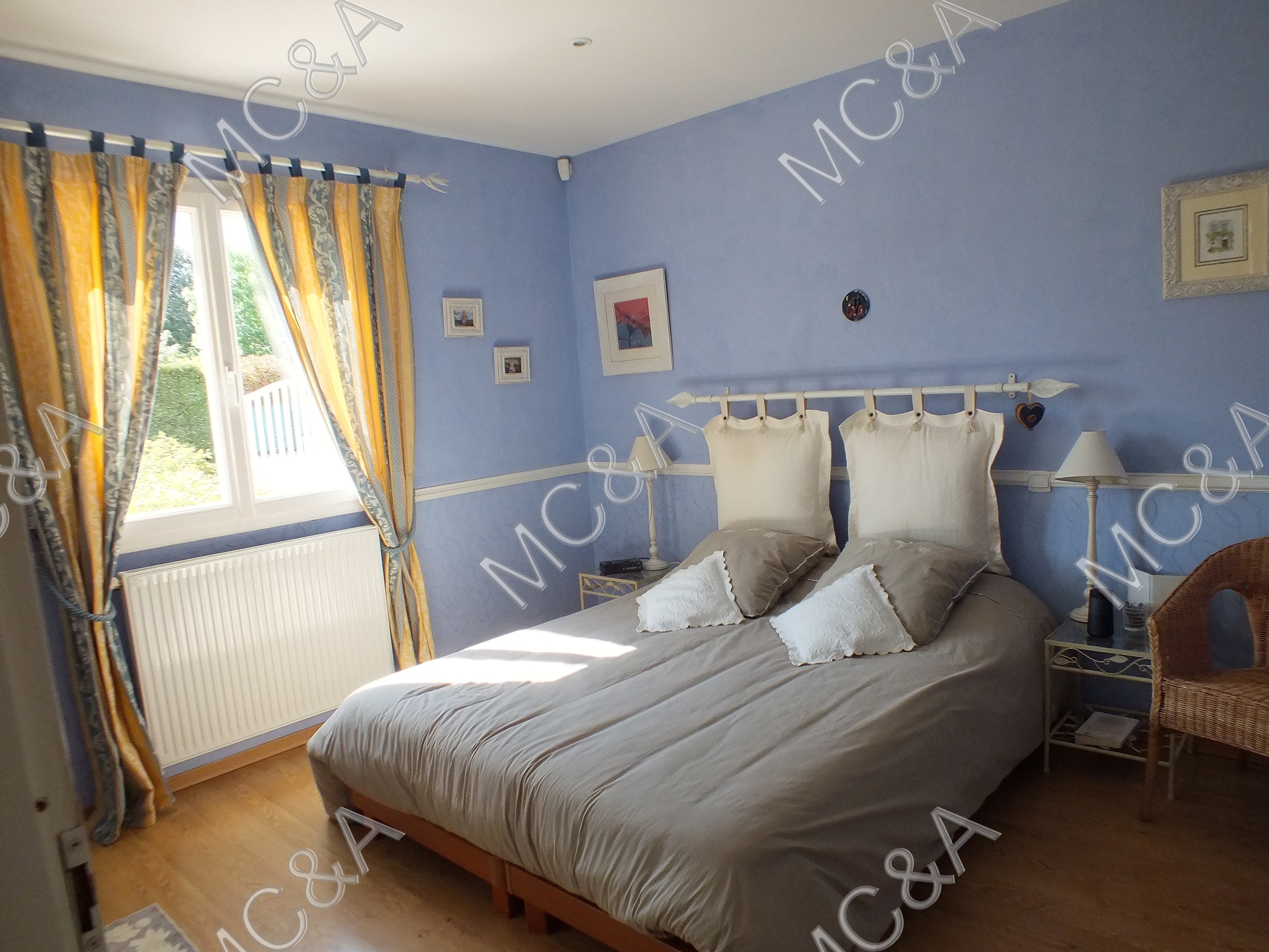 Résidence à Grezieu la Varenne Grand séjour, triple orientation, sans vis a vis secteur calme,