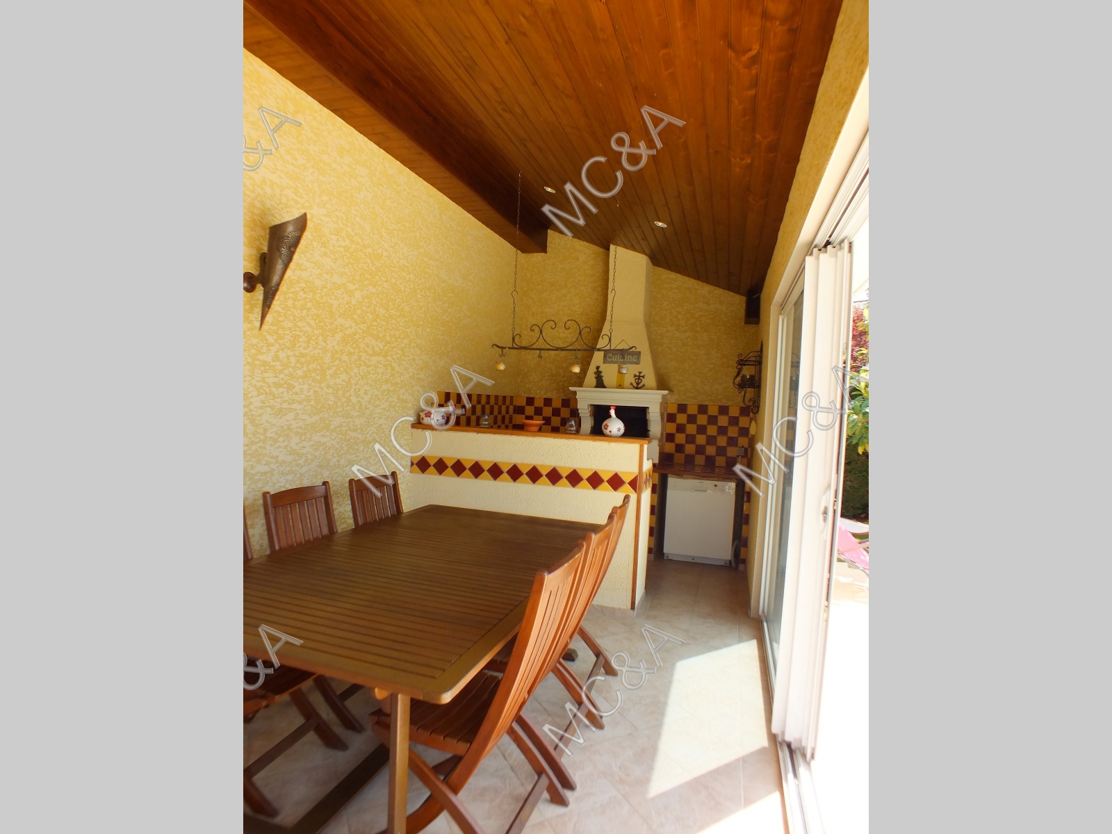 Résidence à Grezieu la Varenne Grand séjour, triple orientation, sans vis a vis secteur calme,