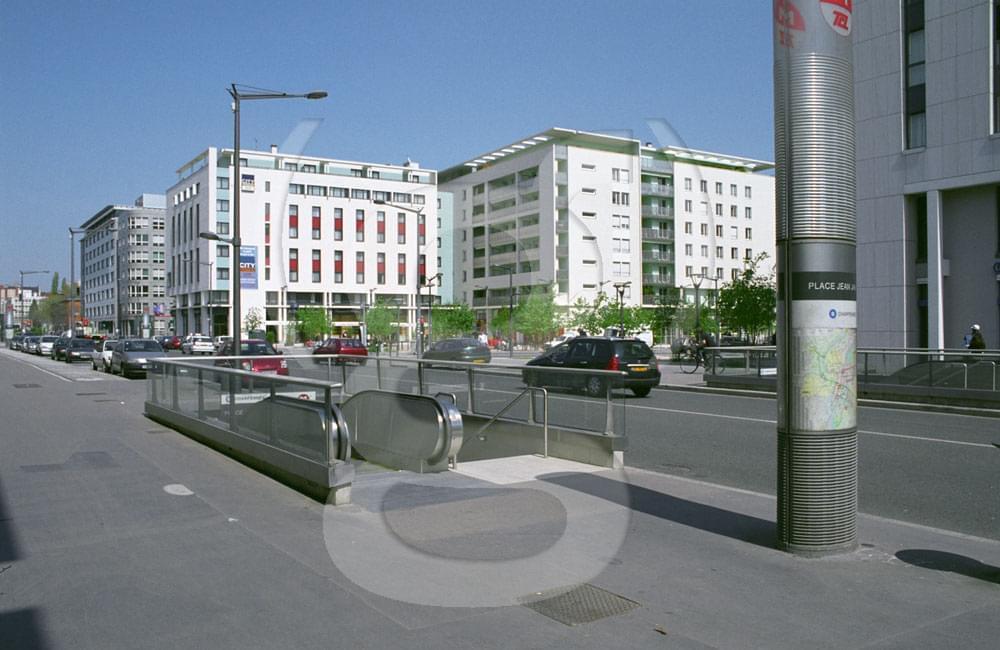 Résidence à Lyon 7 Bonne situation Proximité écoles supérieures Tous transports Résidence à Lyon 7 Bonne situation, Proximité écoles supérieures, Tous transports,
