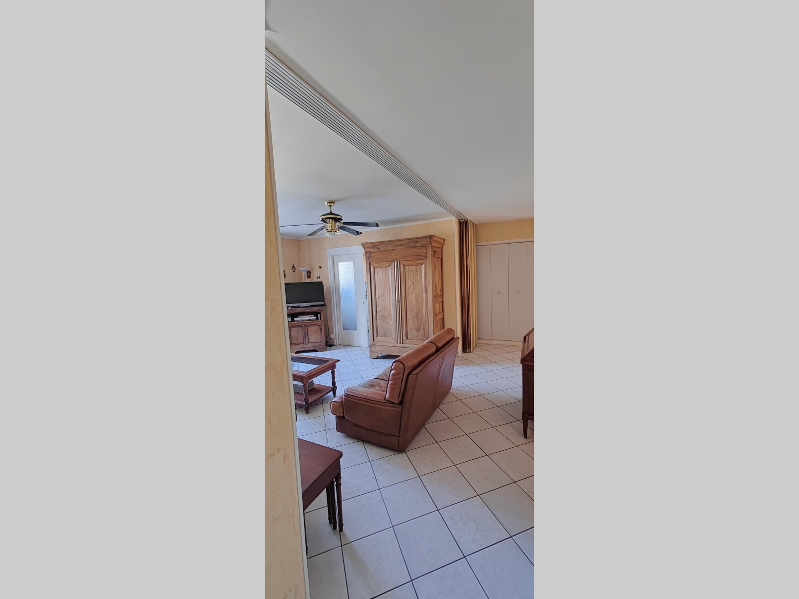 Résidence à Lyon 8 APPARTEMENT 4 PIECES ,